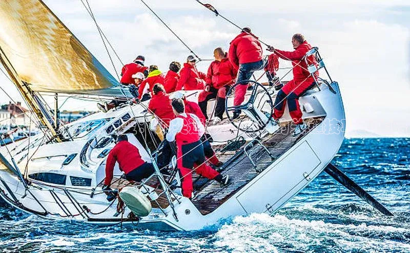 捕捉赛场瞬息万变：顶尖运动赛事中的关键技巧与策略